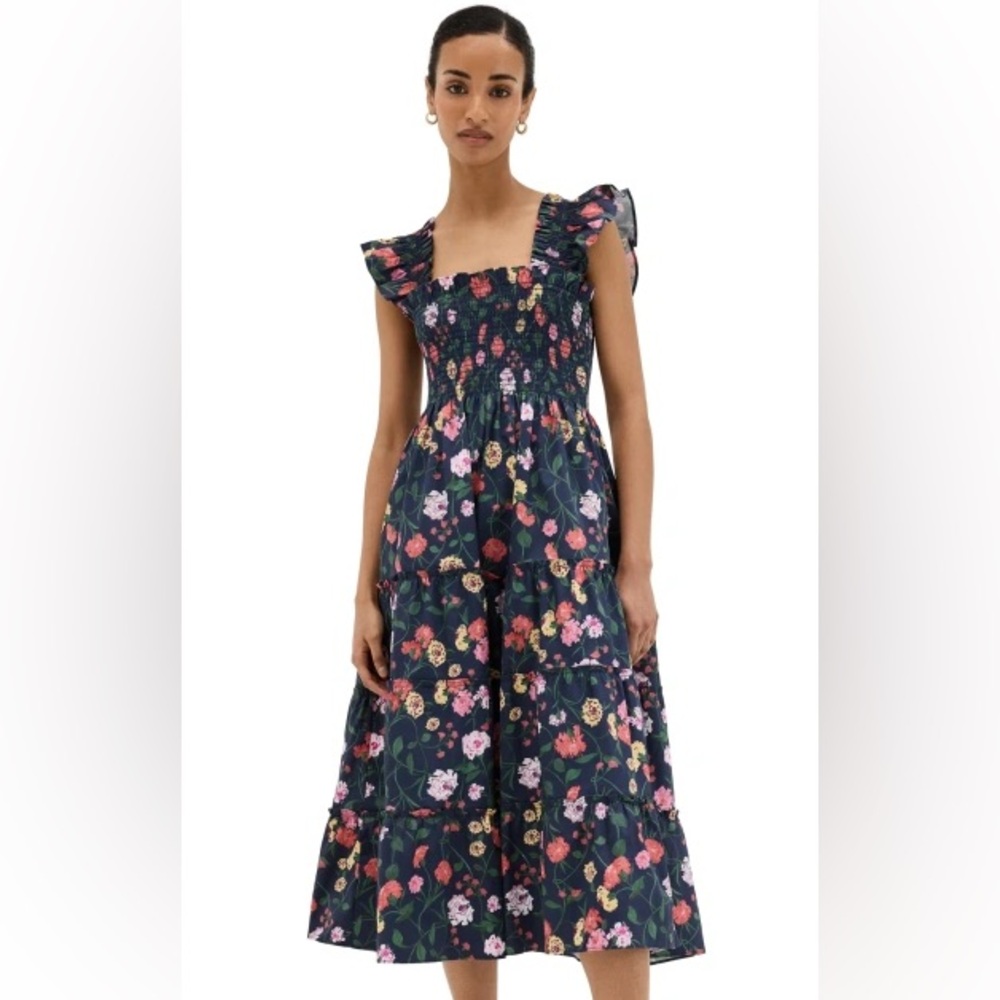 Like New Hill House Ellie Nap Dress Peony Bouquet In Navy Multi